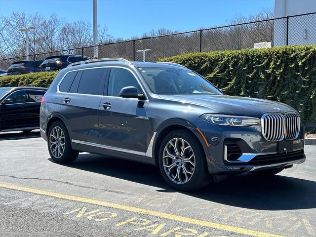 2022 BMW X7