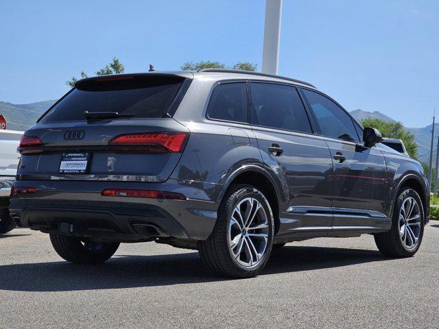 Photo of 2025 Samurai Gray Metallic Audi Q7