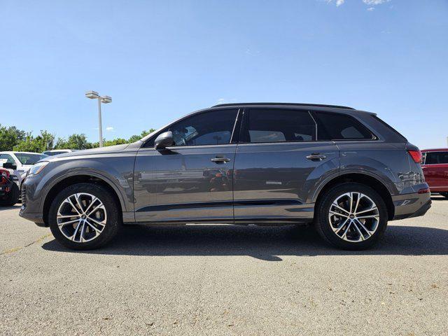 Photo of 2025 Samurai Gray Metallic Audi Q7