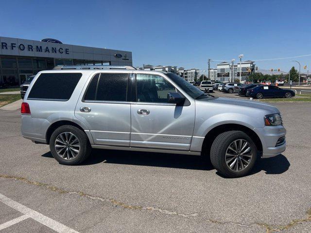 Photo of 2017 Ingot Silver Lincoln Navigator
