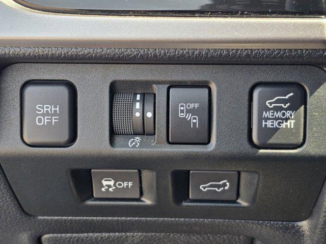 Photo of 2018 Dark Gray Metallic Subaru Forester