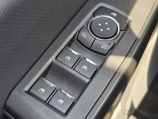 Photo of 2025 Oxford White Ford F-150
