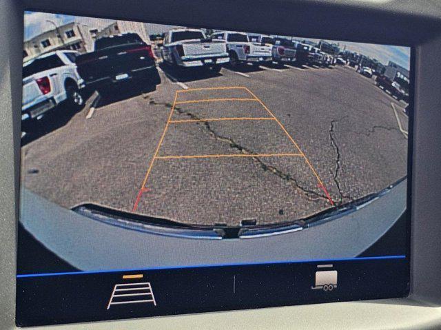 Photo of 2023 Summit White GMC Sierra 2500