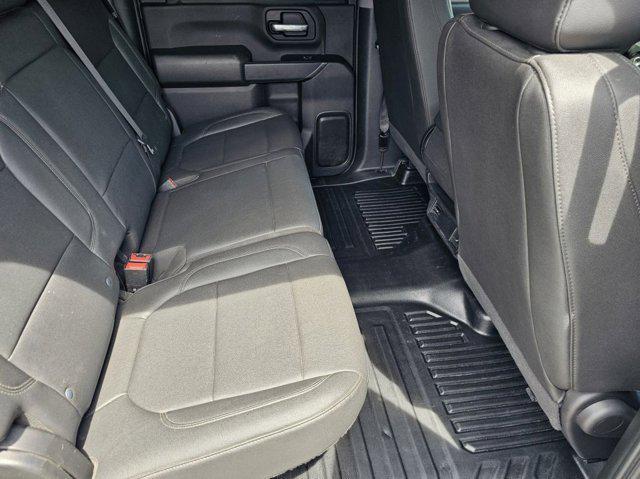Photo of 2023 Summit White GMC Sierra 2500