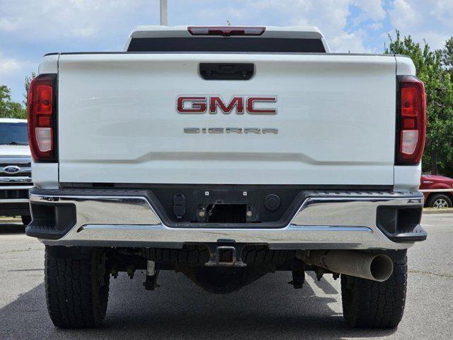 Photo of 2023 Summit White GMC Sierra 2500