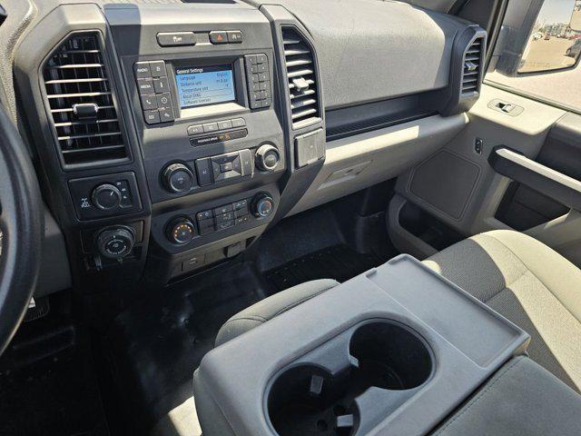 Photo of 2020 Oxford White Ford F-150