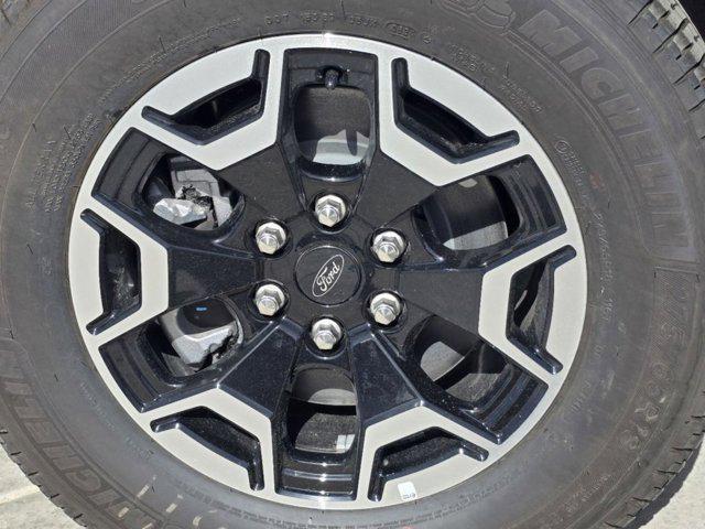 Photo of 2024 Oxford White Ford F-150 Lightning