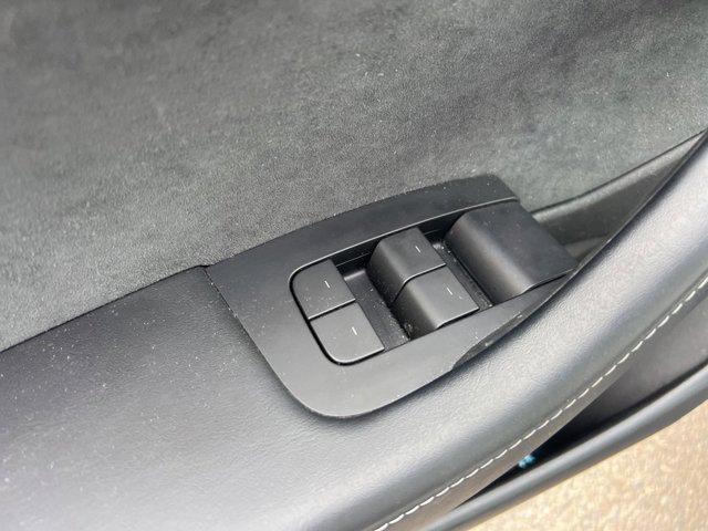 Photo of 2022 Midnight Silver Metallic Tesla Model 3