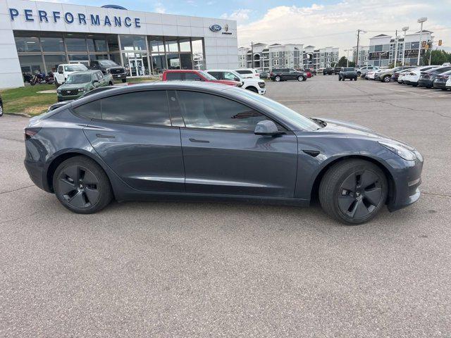 Photo of 2022 Midnight Silver Metallic Tesla Model 3