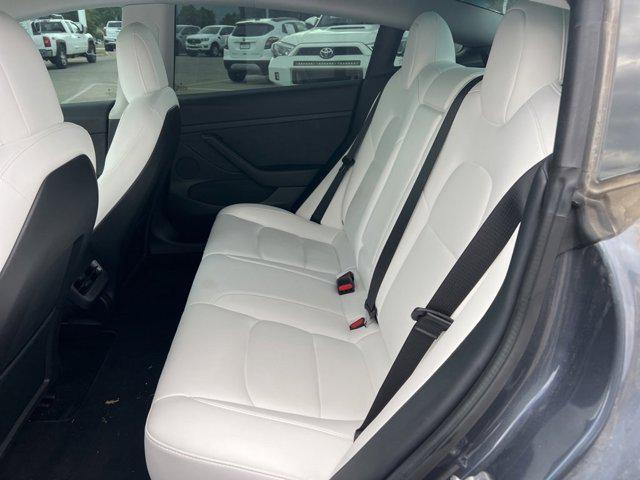 Photo of 2022 Midnight Silver Metallic Tesla Model 3