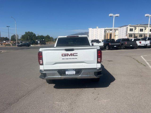 Photo of 2023 Summit White GMC Sierra 1500