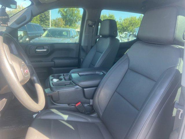 Photo of 2023 Summit White GMC Sierra 1500