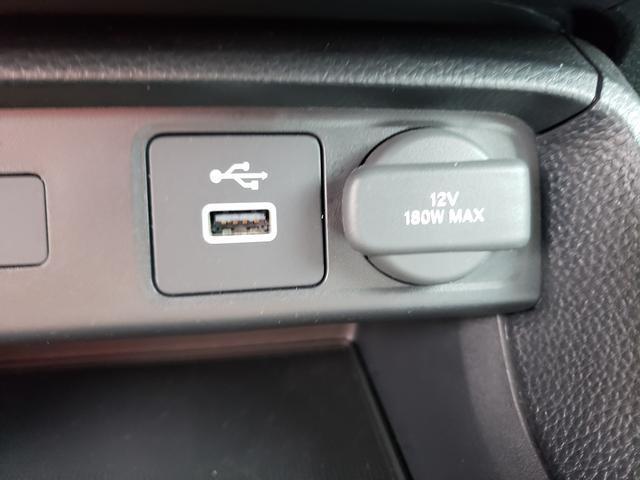 Photo of 2024 Platinum White Pearl Honda Civic