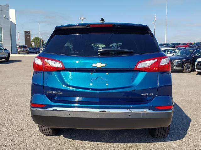 Photo of 2020 Pacific Blue Metallic Chevrolet Equinox