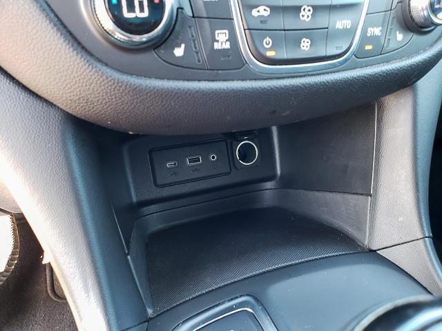Photo of 2020 Pacific Blue Metallic Chevrolet Equinox