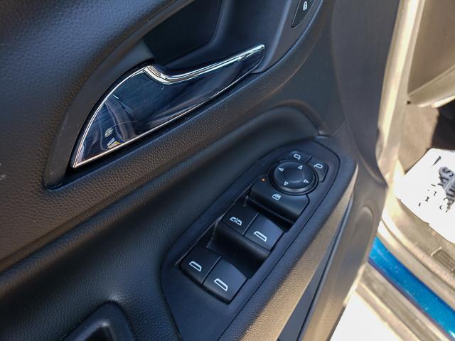 Photo of 2020 Pacific Blue Metallic Chevrolet Equinox