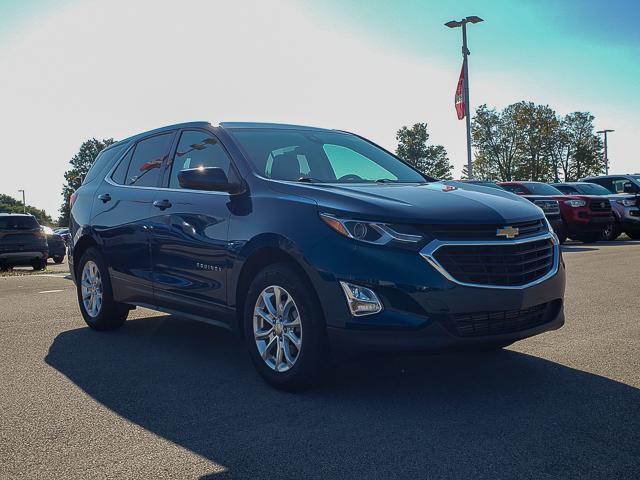 Photo of 2020 Pacific Blue Metallic Chevrolet Equinox