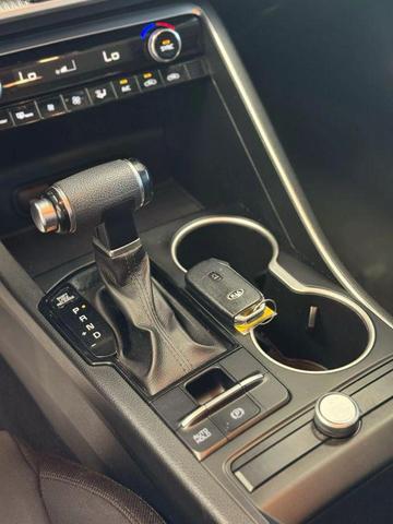 Photo of 2021 Gray Kia K5