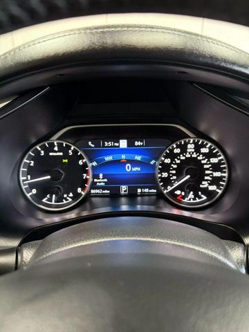 Photo of 2019 Silver Nissan Murano