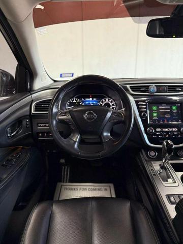 Photo of 2019 Silver Nissan Murano