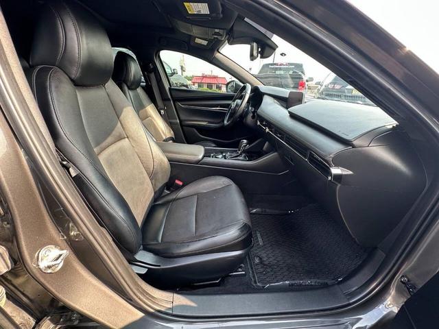 Photo of 2019 Gray Mazda Mazda3
