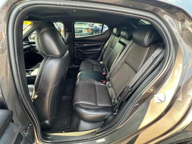 Photo of 2019 Gray Mazda Mazda3