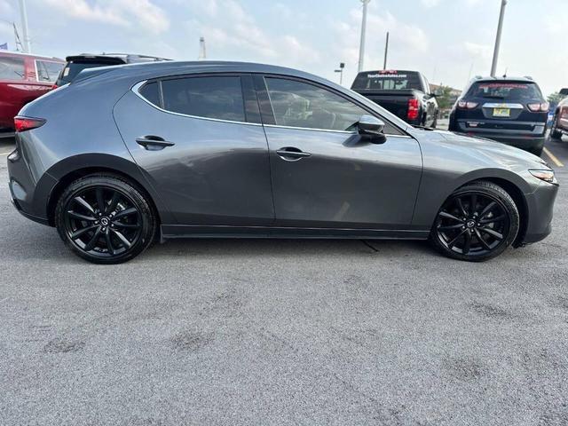 Photo of 2019 Gray Mazda Mazda3