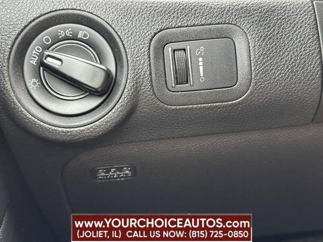 Photo of 2017 Gray Dodge Journey