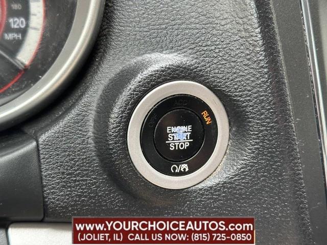 Photo of 2017 Gray Dodge Journey