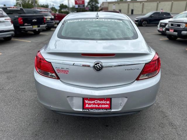 Photo of 2012 Gray Buick Regal