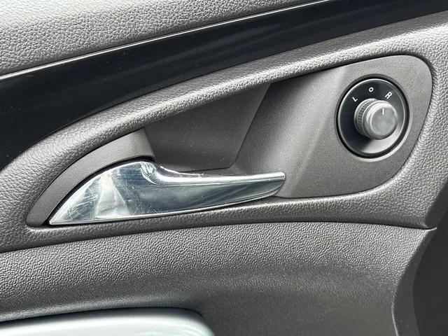 Photo of 2012 Gray Buick Regal