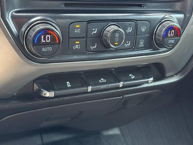 Photo of 2018 Red Chevrolet Silverado 1500