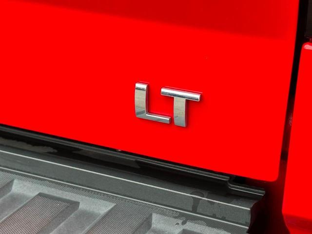 Photo of 2018 Red Chevrolet Silverado 1500