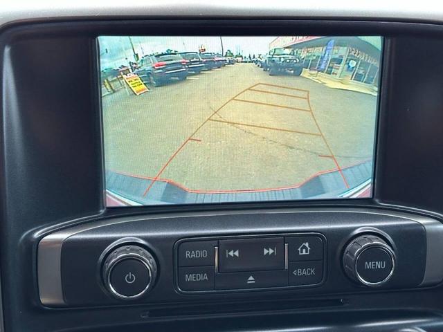 Photo of 2018 Red Chevrolet Silverado 1500