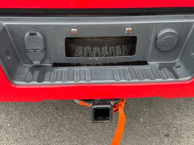 Photo of 2018 Red Chevrolet Silverado 1500