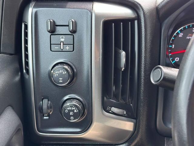 Photo of 2018 Red Chevrolet Silverado 1500
