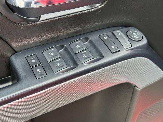 Photo of 2018 Red Chevrolet Silverado 1500