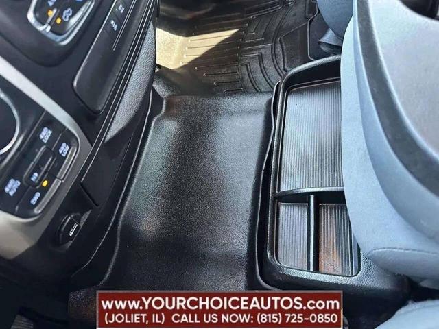 Photo of 2019 Black RAM 1500