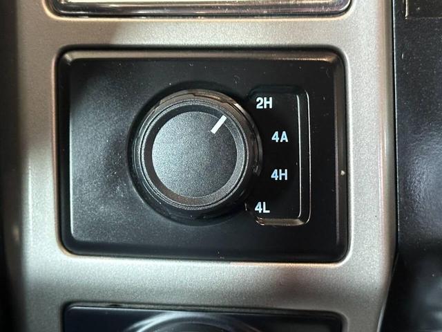 Photo of 2016 White Ford F-150