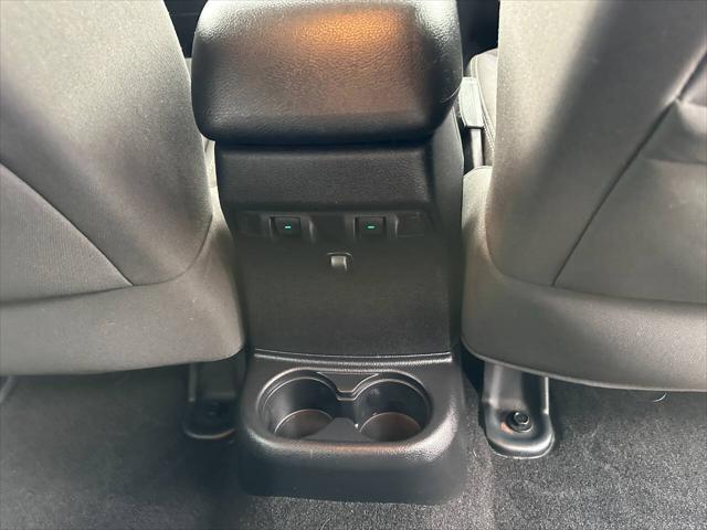 Photo of 2015 Gray Jeep Wrangler Unlimited