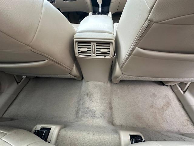 Photo of 2014 White Nissan Rogue