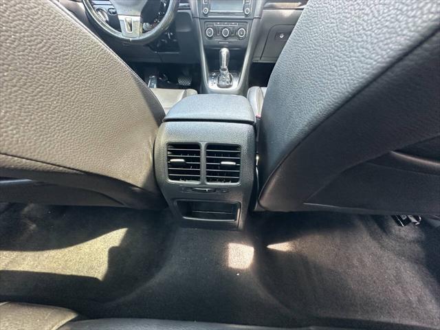Photo of 2014 Black Volkswagen Jetta SportWagen