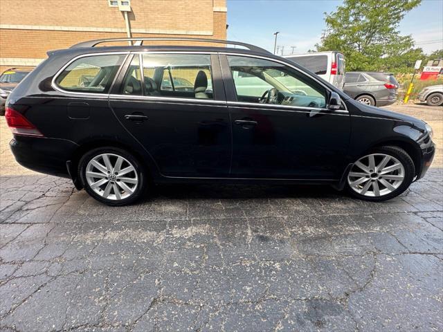 Photo of 2014 Black Volkswagen Jetta SportWagen