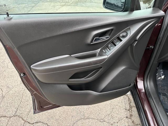 Photo of 2020 Burgundy Chevrolet Trax