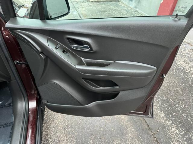 Photo of 2020 Burgundy Chevrolet Trax