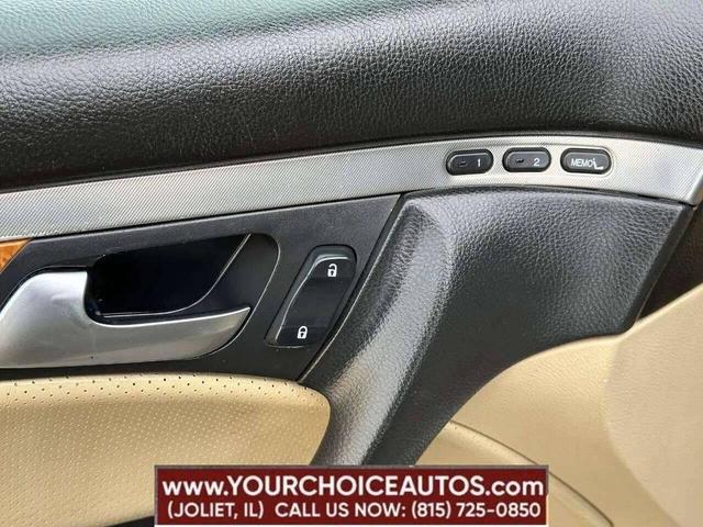 Photo of 2005 Green Acura TL