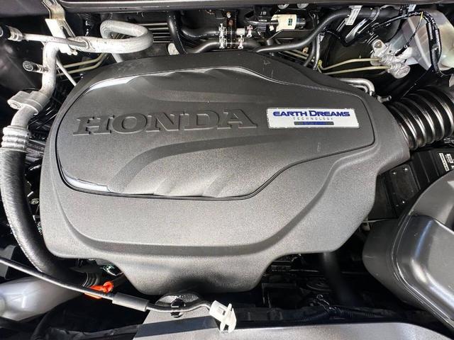 Photo of 2018 Gray Honda Odyssey
