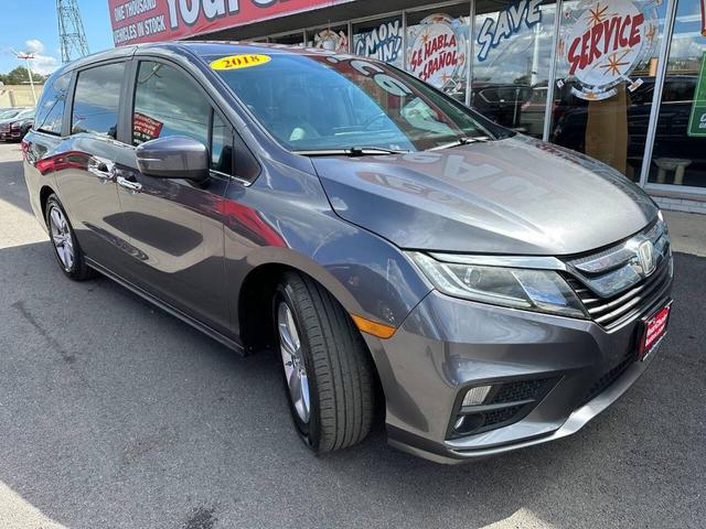 Photo of 2018 Gray Honda Odyssey