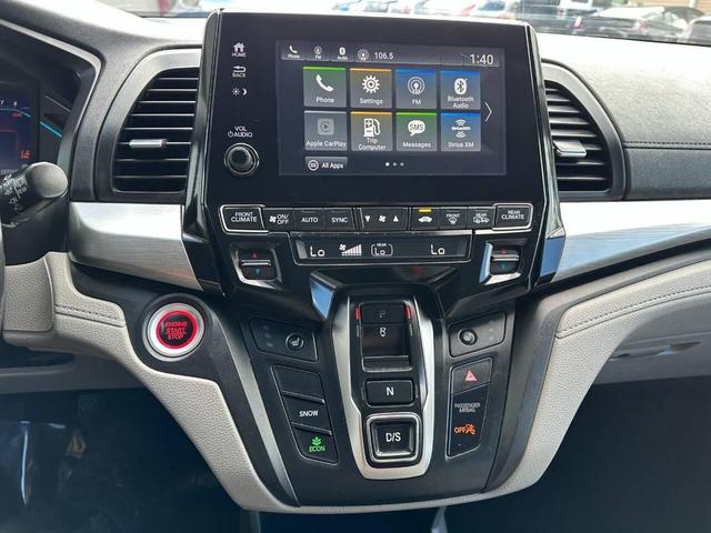 Photo of 2018 Gray Honda Odyssey