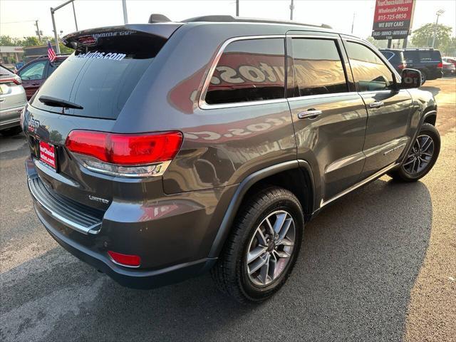 Photo of 2019 Gray Jeep Grand Cherokee